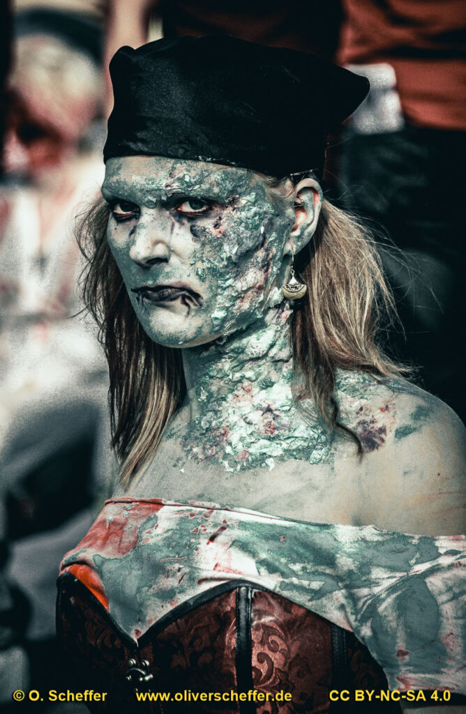 D&uuml;ss-Hell-Dorf_2014
