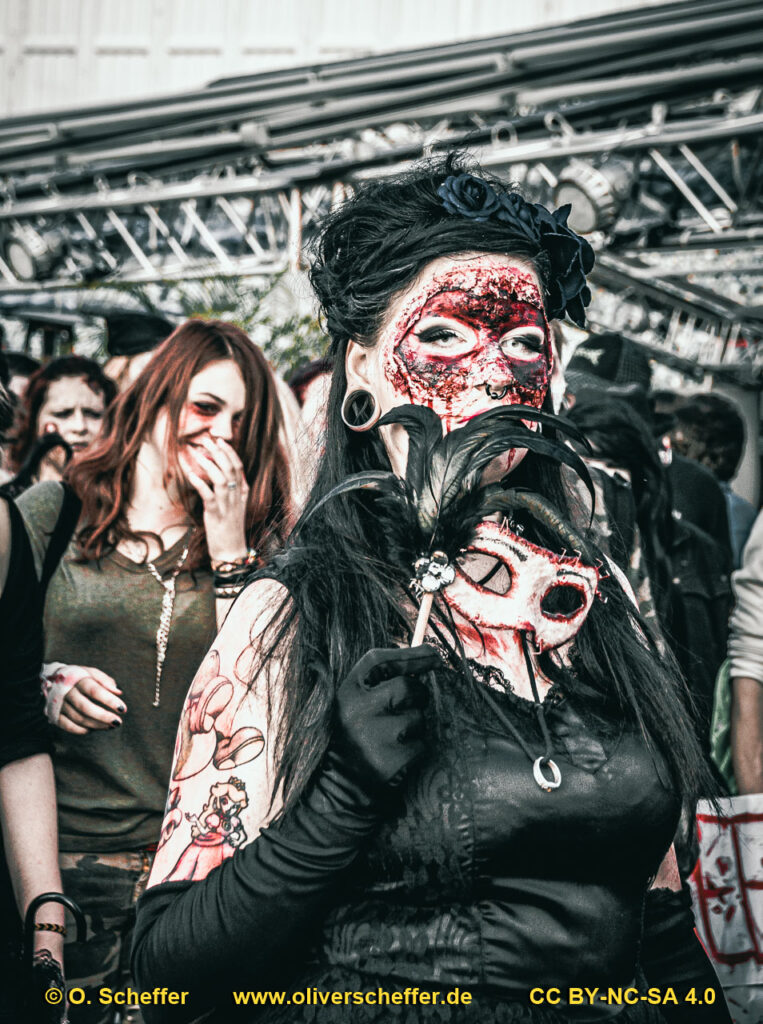 D&uuml;ss-Hell-Dorf_2014